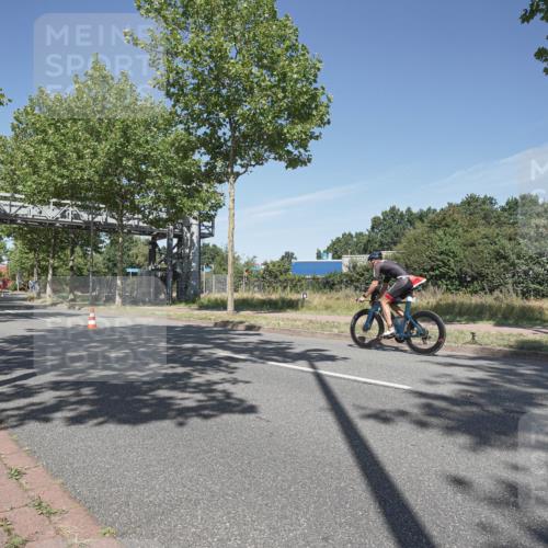 09.08.2026 - GEWOBA Citytriathlon Bremen Michael Burmester http://msf.ph/oto/9954591 09.08.2026 12:07:25 Radfahren 628, 761 meine-sportfotos.de