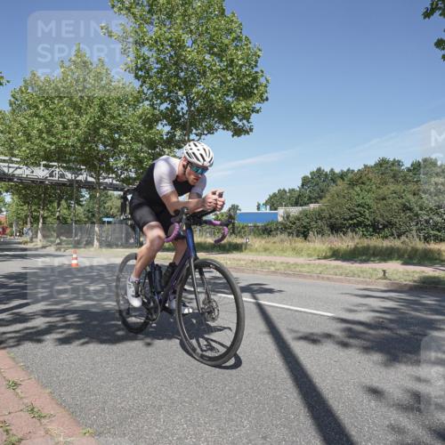 09.08.2026 - GEWOBA Citytriathlon Bremen Michael Burmester http://msf.ph/oto/9954597 09.08.2026 12:07:37 Radfahren 572, 586, 628, 649, 761 meine-sportfotos.de