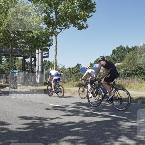 09.08.2026 - GEWOBA Citytriathlon Bremen Michael Burmester http://msf.ph/oto/9954616 09.08.2026 14:34:45 Radfahren 182, 217, 378, 457 meine-sportfotos.de