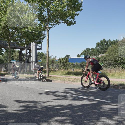 09.08.2026 - GEWOBA Citytriathlon Bremen Michael Burmester http://msf.ph/oto/9954630 09.08.2026 14:34:53 Radfahren 217, 220, 351, 378, 457 meine-sportfotos.de