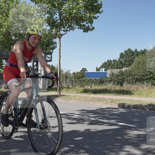 09.08.2026 - GEWOBA Citytriathlon Bremen Michael Burmester http://msf.ph/oto/9954641 09.08.2026 14:35:03 Radfahren 20, 37, 220, 236, 284, 351, 362, 378, 404 meine-sportfotos.de