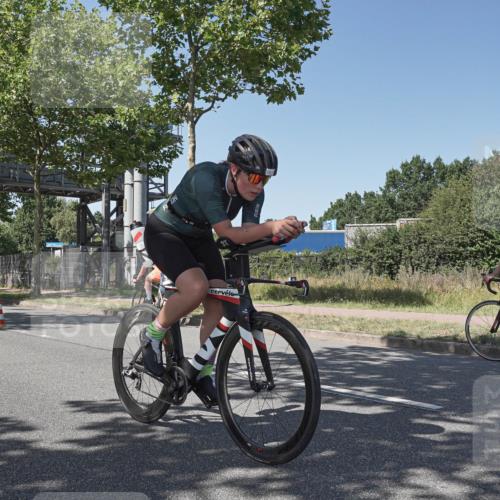 09.08.2026 - GEWOBA Citytriathlon Bremen Michael Burmester http://msf.ph/oto/9954659 09.08.2026 14:35:13 Radfahren 20, 37, 80, 192, 220, 236, 260, 284, 351, 362, 404 meine-sportfotos.de