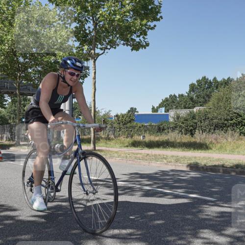 09.08.2026 - GEWOBA Citytriathlon Bremen Michael Burmester http://msf.ph/oto/9954661 09.08.2026 14:35:14 Radfahren 20, 28, 37, 64, 80, 192, 236, 260, 284, 362, 404 meine-sportfotos.de
