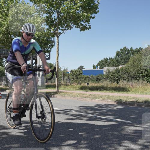 09.08.2026 - GEWOBA Citytriathlon Bremen Michael Burmester http://msf.ph/oto/9954677 09.08.2026 14:35:26 Radfahren 28, 57, 64, 80, 121, 130, 286, 339, 364, 370, 403, 466 meine-sportfotos.de
