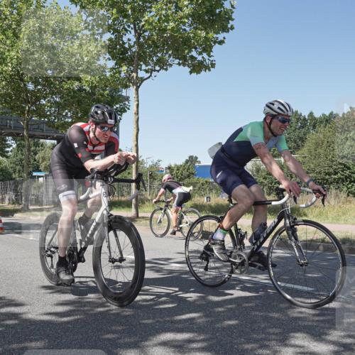 09.08.2026 - GEWOBA Citytriathlon Bremen Michael Burmester http://msf.ph/oto/9954681 09.08.2026 14:35:28 Radfahren 14, 28, 57, 64, 80, 121, 130, 286, 325, 339, 364, 370, 403, 466 meine-sportfotos.de