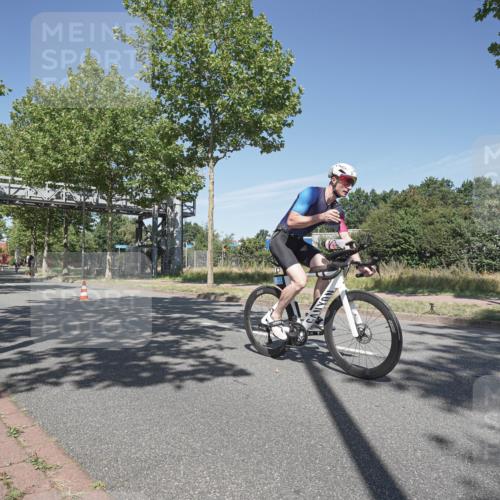 09.08.2026 - GEWOBA Citytriathlon Bremen Michael Burmester http://msf.ph/oto/9954695 09.08.2026 12:09:12 Radfahren 607, 629, 654, 675, 699, 700, 1121 meine-sportfotos.de