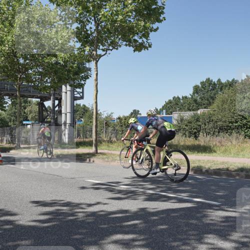 09.08.2026 - GEWOBA Citytriathlon Bremen Michael Burmester http://msf.ph/oto/9954696 09.08.2026 14:35:36 Radfahren 14, 47, 57, 121, 147, 205, 271, 286, 325, 363, 364, 370, 403, 453, 462, 466, 527 meine-sportfotos.de