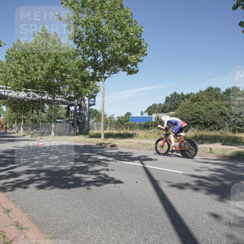 09.08.2026 - GEWOBA Citytriathlon Bremen Michael Burmester http://msf.ph/oto/9954697 09.08.2026 12:09:14 Radfahren 607, 629, 654, 675, 699, 700, 819, 1121, 1124 meine-sportfotos.de