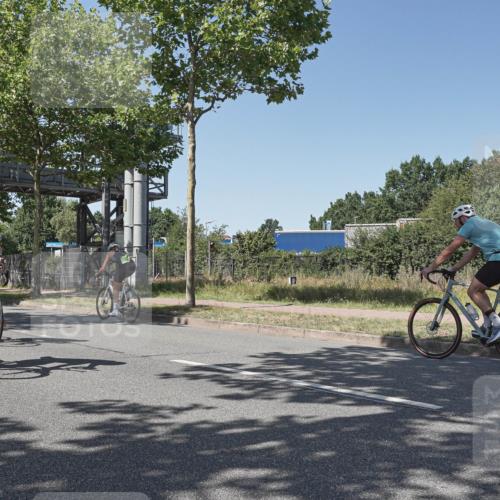 09.08.2026 - GEWOBA Citytriathlon Bremen Michael Burmester http://msf.ph/oto/9954702 09.08.2026 14:35:38 Radfahren 14, 47, 57, 121, 147, 205, 271, 286, 325, 334, 363, 364, 370, 403, 453, 462, 466, 527 meine-sportfotos.de