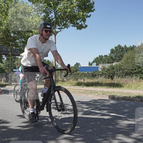 09.08.2026 - GEWOBA Citytriathlon Bremen Michael Burmester http://msf.ph/oto/9954710 09.08.2026 14:35:43 Radfahren 14, 39, 47, 147, 205, 271, 286, 325, 334, 363, 370, 453, 462, 466, 527 meine-sportfotos.de
