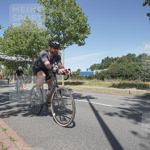 09.08.2026 - GEWOBA Citytriathlon Bremen Michael Burmester http://msf.ph/oto/9954737 09.08.2026 12:10:06 Radfahren 619, 633, 688, 729, 770, 774, 1002 meine-sportfotos.de