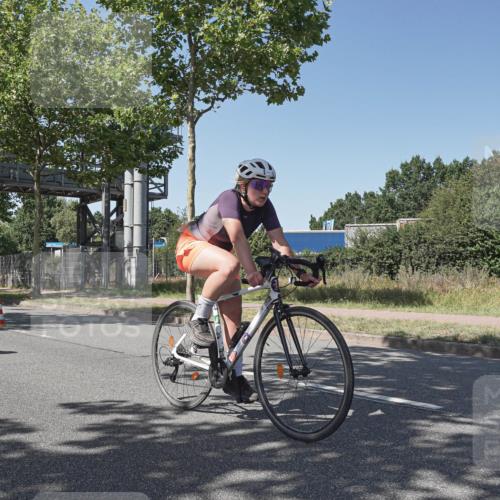 09.08.2026 - GEWOBA Citytriathlon Bremen Michael Burmester http://msf.ph/oto/9954740 09.08.2026 14:36:04 Radfahren 6, 53, 152, 163, 235, 240, 269, 274, 329, 343, 373 meine-sportfotos.de