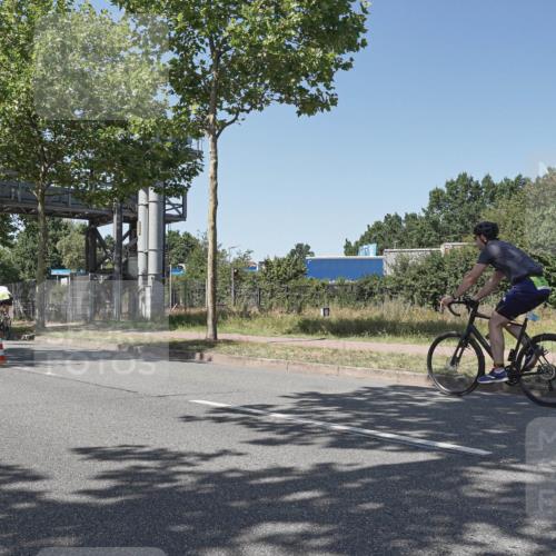 09.08.2026 - GEWOBA Citytriathlon Bremen Michael Burmester http://msf.ph/oto/9954785 09.08.2026 14:36:33 Radfahren 110, 133, 207, 256, 291, 307, 321, 336 meine-sportfotos.de