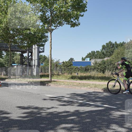 09.08.2026 - GEWOBA Citytriathlon Bremen Michael Burmester http://msf.ph/oto/9954789 09.08.2026 14:36:38 Radfahren 89, 110, 122, 133, 256, 291, 307, 336, 337 meine-sportfotos.de