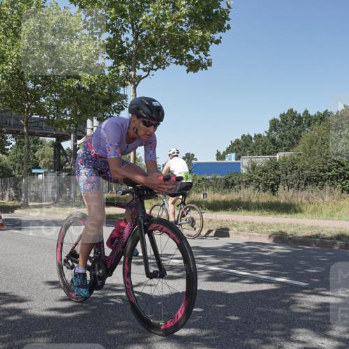 09.08.2026 - GEWOBA Citytriathlon Bremen Michael Burmester http://msf.ph/oto/9954807 09.08.2026 14:36:53 Radfahren 65, 89, 110, 122, 312, 337, 377, 523 meine-sportfotos.de