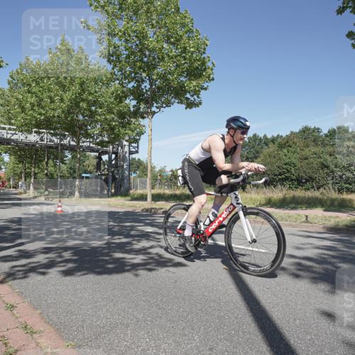 09.08.2026 - GEWOBA Citytriathlon Bremen Michael Burmester http://msf.ph/oto/9954820 09.08.2026 12:11:17 Radfahren 112, 588, 641, 698, 703, 767, 789, 801, 854 meine-sportfotos.de