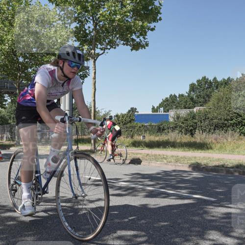 09.08.2026 - GEWOBA Citytriathlon Bremen Michael Burmester http://msf.ph/oto/9954823 09.08.2026 14:37:03 Radfahren 65, 229, 312, 377, 448, 523 meine-sportfotos.de
