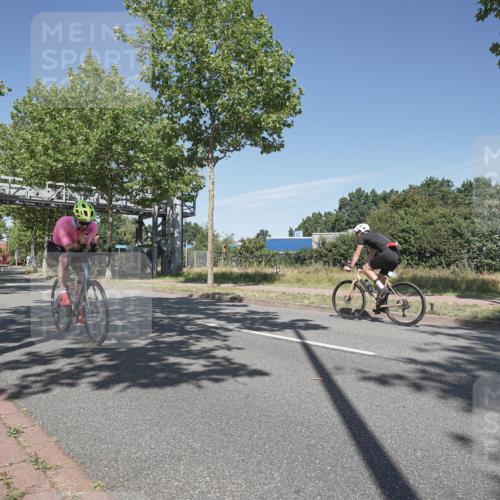 09.08.2026 - GEWOBA Citytriathlon Bremen Michael Burmester http://msf.ph/oto/9954824 09.08.2026 12:11:25 Radfahren 112, 540, 588, 666, 692, 698, 703, 767, 854, 1153 meine-sportfotos.de