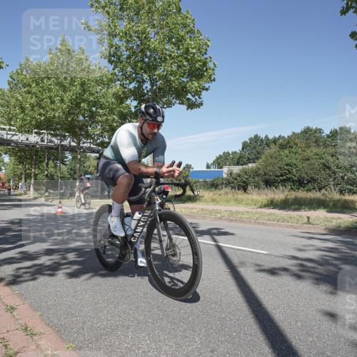 09.08.2026 - GEWOBA Citytriathlon Bremen Michael Burmester http://msf.ph/oto/9954841 09.08.2026 12:11:36 Radfahren 112, 540, 549, 666, 691, 692, 703, 712, 732, 862, 1153 meine-sportfotos.de