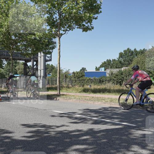 09.08.2026 - GEWOBA Citytriathlon Bremen Michael Burmester http://msf.ph/oto/9954858 09.08.2026 14:37:20 Radfahren 10, 58, 87, 172, 300, 316, 369, 385, 448 meine-sportfotos.de