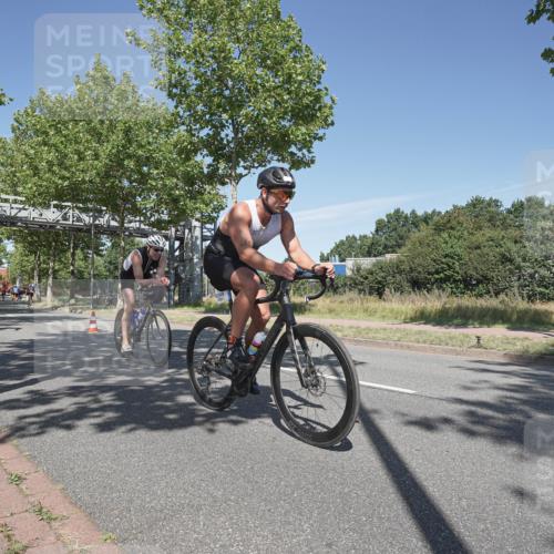 09.08.2026 - GEWOBA Citytriathlon Bremen Michael Burmester http://msf.ph/oto/9954911 09.08.2026 12:12:25 Radfahren 544, 589, 610, 632, 661, 677, 697, 791, 825, 835, 1127, 1131 meine-sportfotos.de