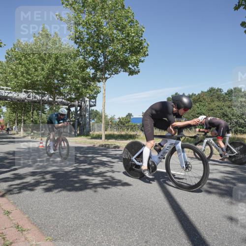 09.08.2026 - GEWOBA Citytriathlon Bremen Michael Burmester http://msf.ph/oto/9954917 09.08.2026 12:12:28 Radfahren 544, 589, 610, 632, 661, 697, 791, 825, 835, 1127, 1131 meine-sportfotos.de
