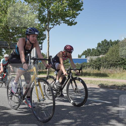 09.08.2026 - GEWOBA Citytriathlon Bremen Michael Burmester http://msf.ph/oto/9954933 09.08.2026 14:38:02 Radfahren 193, 202, 221, 266, 280, 292, 293, 306, 319, 335, 341, 344, 398, 410, 434, 454, 485, 521, 522 meine-sportfotos.de