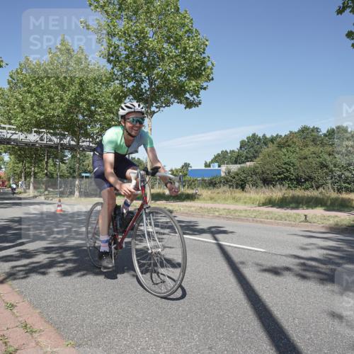 09.08.2026 - GEWOBA Citytriathlon Bremen Michael Burmester http://msf.ph/oto/9954936 09.08.2026 12:12:42 Radfahren 593, 605, 606, 683, 723, 764, 791, 878, 951, 1127, 1131 meine-sportfotos.de