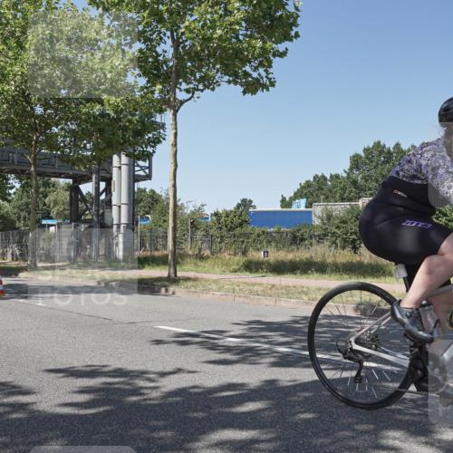 09.08.2026 - GEWOBA Citytriathlon Bremen Michael Burmester http://msf.ph/oto/9954954 09.08.2026 14:38:10 Radfahren 193, 202, 221, 266, 277, 280, 293, 297, 306, 314, 319, 324, 330, 335, 344, 434, 454, 485, 521, 522 meine-sportfotos.de