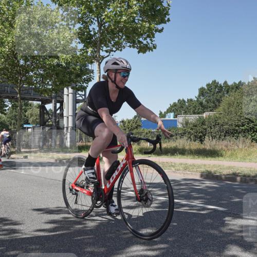 09.08.2026 - GEWOBA Citytriathlon Bremen Michael Burmester http://msf.ph/oto/9954958 09.08.2026 14:38:13 Radfahren 190, 193, 221, 266, 277, 280, 289, 293, 297, 306, 314, 319, 324, 330, 335, 344, 402, 434, 454, 521, 522 meine-sportfotos.de