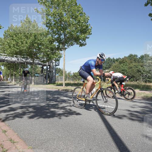 09.08.2026 - GEWOBA Citytriathlon Bremen Michael Burmester http://msf.ph/oto/9954967 09.08.2026 12:13:07 Radfahren 575, 616, 636, 658, 747, 843, 852 meine-sportfotos.de