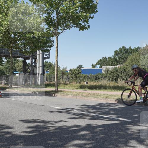 09.08.2026 - GEWOBA Citytriathlon Bremen Michael Burmester http://msf.ph/oto/9954995 09.08.2026 14:38:45 Radfahren 210, 216, 222, 227, 253, 273, 276, 310, 320, 347 meine-sportfotos.de