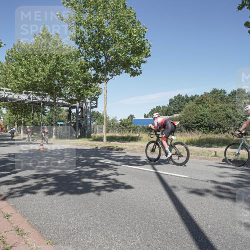 09.08.2026 - GEWOBA Citytriathlon Bremen Michael Burmester http://msf.ph/oto/9955028 09.08.2026 12:14:01 Radfahren 662, 684, 771 meine-sportfotos.de
