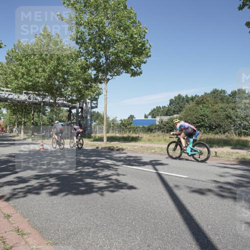 09.08.2026 - GEWOBA Citytriathlon Bremen Michael Burmester http://msf.ph/oto/9955051 09.08.2026 12:14:30 Radfahren 561, 574, 582, 647, 680 meine-sportfotos.de