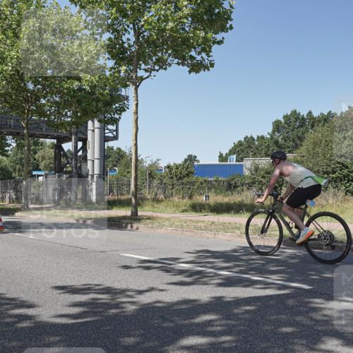09.08.2026 - GEWOBA Citytriathlon Bremen Michael Burmester http://msf.ph/oto/9955060 09.08.2026 14:39:45 Radfahren 258, 340, 413, 423 meine-sportfotos.de