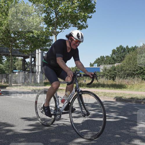 09.08.2026 - GEWOBA Citytriathlon Bremen Michael Burmester http://msf.ph/oto/9955066 09.08.2026 14:39:49 Radfahren 234, 258, 340, 391, 393, 413, 423 meine-sportfotos.de