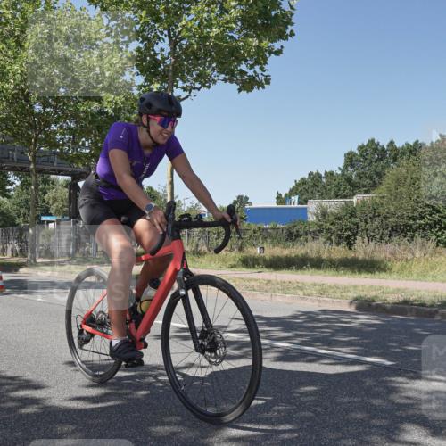 09.08.2026 - GEWOBA Citytriathlon Bremen Michael Burmester http://msf.ph/oto/9955076 09.08.2026 14:39:57 Radfahren 234, 258, 391, 393, 413, 423, 479 meine-sportfotos.de