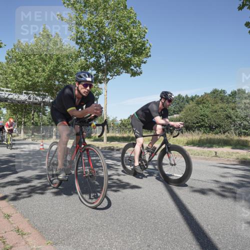 09.08.2026 - GEWOBA Citytriathlon Bremen Michael Burmester http://msf.ph/oto/9955081 09.08.2026 12:14:50 Radfahren 590, 679, 717, 721, 733, 746, 750, 1004 meine-sportfotos.de