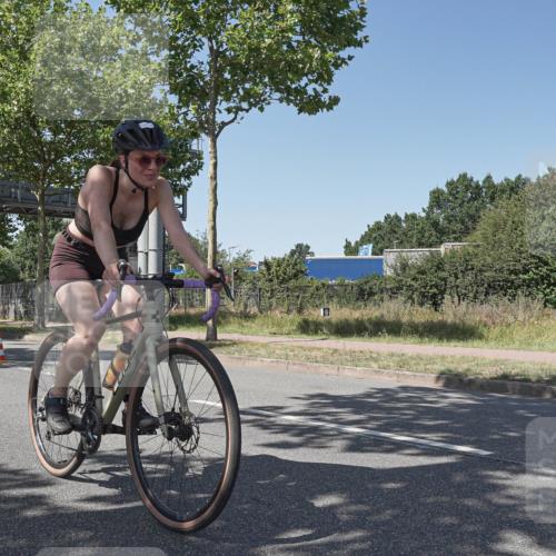 09.08.2026 - GEWOBA Citytriathlon Bremen Michael Burmester http://msf.ph/oto/9955091 09.08.2026 14:40:10 Radfahren 101, 237, 238, 261, 282, 338, 412, 440, 479, 482 meine-sportfotos.de