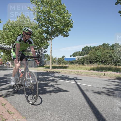 09.08.2026 - GEWOBA Citytriathlon Bremen Michael Burmester http://msf.ph/oto/9955096 09.08.2026 12:15:05 Radfahren 646, 924, 1004, 1015 meine-sportfotos.de
