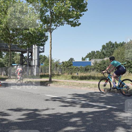 09.08.2026 - GEWOBA Citytriathlon Bremen Michael Burmester http://msf.ph/oto/9955125 09.08.2026 14:40:25 Radfahren 88, 101, 197, 204, 224, 238, 244, 338, 358, 388, 412, 440, 449, 456, 482, 508 meine-sportfotos.de