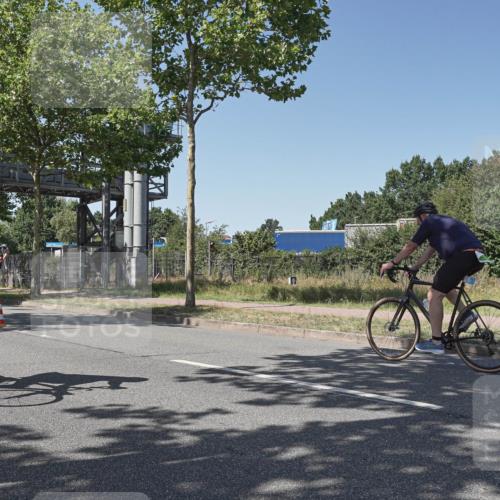 09.08.2026 - GEWOBA Citytriathlon Bremen Michael Burmester http://msf.ph/oto/9955131 09.08.2026 14:40:30 Radfahren 88, 197, 204, 224, 238, 244, 358, 388, 415, 449, 456, 508 meine-sportfotos.de