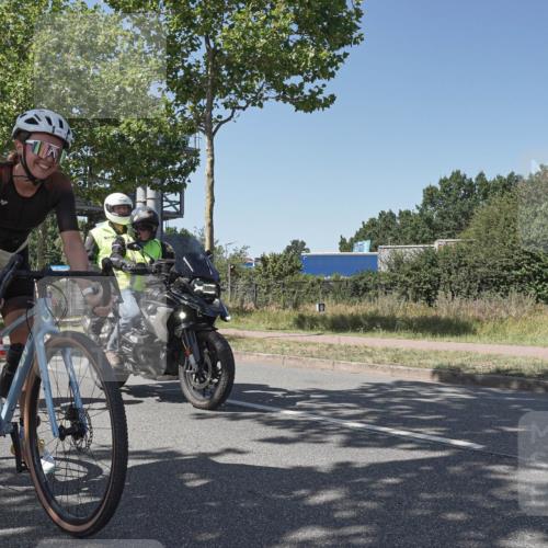 09.08.2026 - GEWOBA Citytriathlon Bremen Michael Burmester http://msf.ph/oto/9955135 09.08.2026 14:40:32 Radfahren 18, 88, 197, 204, 224, 244, 250, 358, 388, 415, 449, 456, 508 meine-sportfotos.de