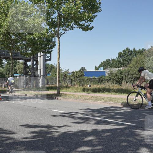 09.08.2026 - GEWOBA Citytriathlon Bremen Michael Burmester http://msf.ph/oto/9955139 09.08.2026 14:40:34 Radfahren 18, 197, 204, 224, 244, 250, 358, 415, 449, 456, 508 meine-sportfotos.de