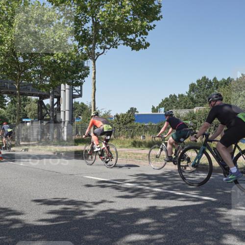 09.08.2026 - GEWOBA Citytriathlon Bremen Michael Burmester http://msf.ph/oto/9955155 09.08.2026 14:40:50 Radfahren 18, 206, 250, 405, 442, 493, 515 meine-sportfotos.de