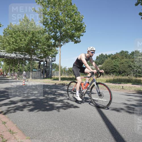 09.08.2026 - GEWOBA Citytriathlon Bremen Michael Burmester http://msf.ph/oto/9955156 09.08.2026 12:15:48 Radfahren 730, 765, 875, 880, 883, 1133, 1137 meine-sportfotos.de