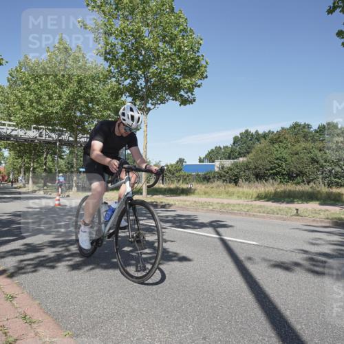 09.08.2026 - GEWOBA Citytriathlon Bremen Michael Burmester http://msf.ph/oto/9955176 09.08.2026 12:16:04 Radfahren 611, 730, 855, 874, 875, 879, 883, 955, 983, 1117 meine-sportfotos.de