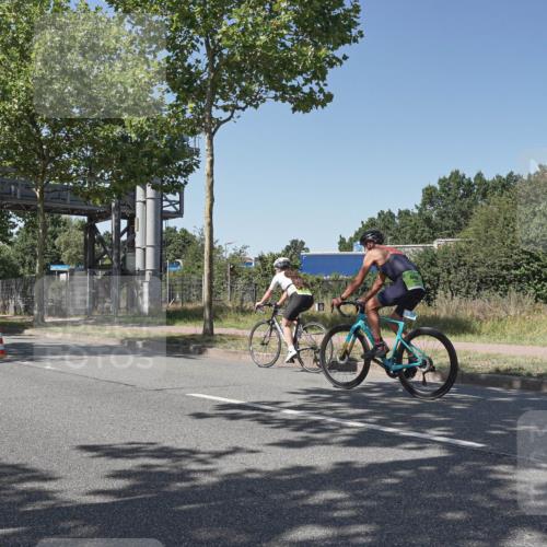 09.08.2026 - GEWOBA Citytriathlon Bremen Michael Burmester http://msf.ph/oto/9955185 09.08.2026 14:41:11 Radfahren 132, 199, 231, 264, 368, 372, 409, 422, 428, 501 meine-sportfotos.de