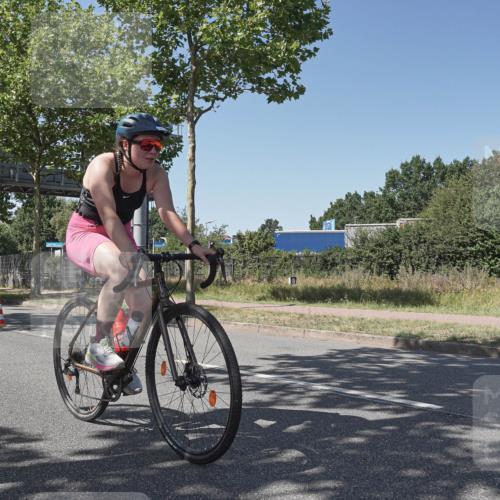 09.08.2026 - GEWOBA Citytriathlon Bremen Michael Burmester http://msf.ph/oto/9955187 09.08.2026 14:41:13 Radfahren 132, 199, 231, 264, 368, 372, 409, 422, 428, 501 meine-sportfotos.de