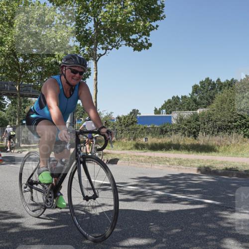 09.08.2026 - GEWOBA Citytriathlon Bremen Michael Burmester http://msf.ph/oto/9955197 09.08.2026 14:41:18 Radfahren 142, 199, 223, 231, 264, 368, 372, 422, 428, 501 meine-sportfotos.de